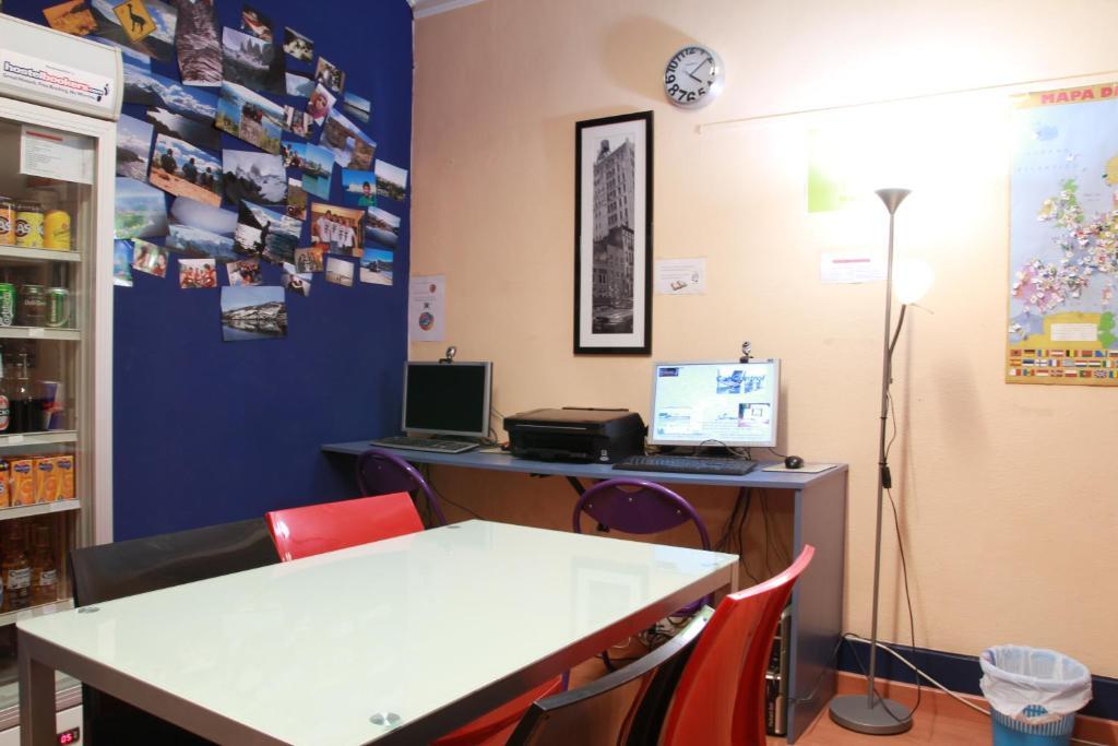 Hostel Hemingway Pamplona Dış mekan fotoğraf
